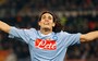 Elogiado por Careca, Cavani lidera o Napoli contra o Milan (Reuters)