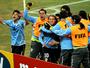 Forlán após classificação do Uruguai: 'Desta vez Suárez salvou o jogo'