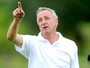 Ídolo Cruyff anuncia candidatura a cargo de supervisão no Ajax