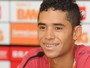 Renato recupera espaço no time titular do Sport