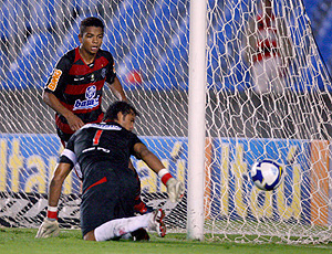 David e Bruno defesa Flamengo 