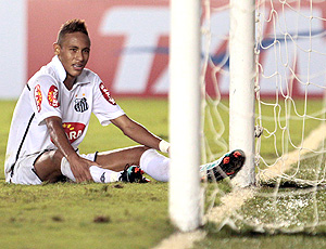 Neymar no jogo do Santos