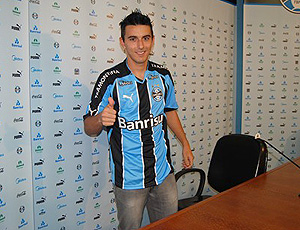Uendel no Grêmio (Foto: Site Oficial)