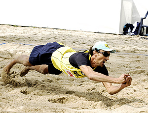 Emanuel no Mundial da Polônia de vôlei de praia