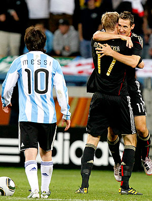 Alemanha goleia Argentina por 4 a 0 e avança às semifinais do Mundial (AP)