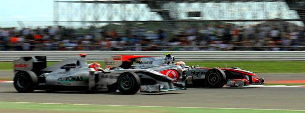 Hamilton e Schumacher no treino classificatório GP Inglaterra