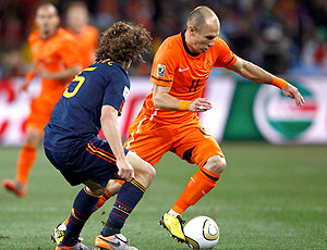 Robben jogo Holanda contra Espanha (Foto: Reuters)