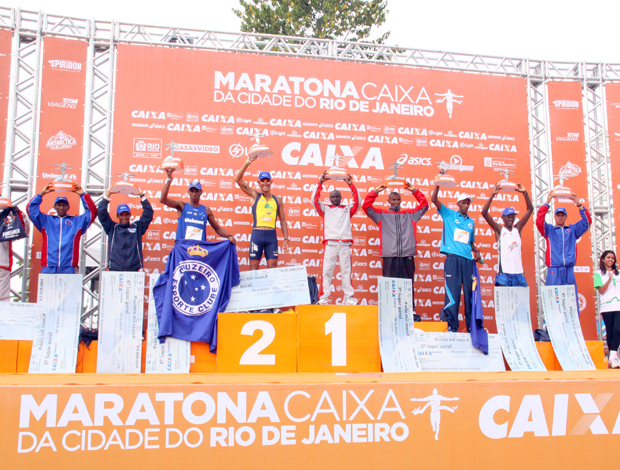 Pódio - Family Run Maratona Rio de Janeiro