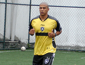 Jancarlos treino Botafogo (Foto: globoesporte.com)