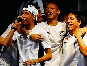 Neymar e André comemoração do Santos 
