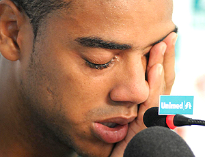 Alan chora coletiva despedida Fluminense