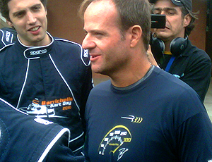Rubens Barrichello, com camisa de 300 GPs