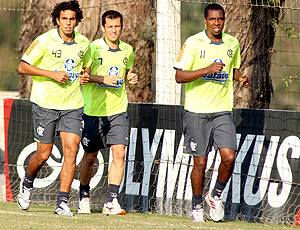 Diogo, Correa e Renato Abreu, treino do Flamengo