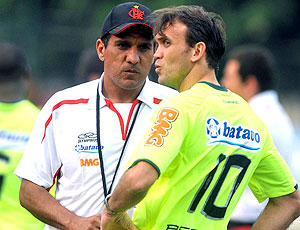 Silas e Petkovic no treino do Flamengo