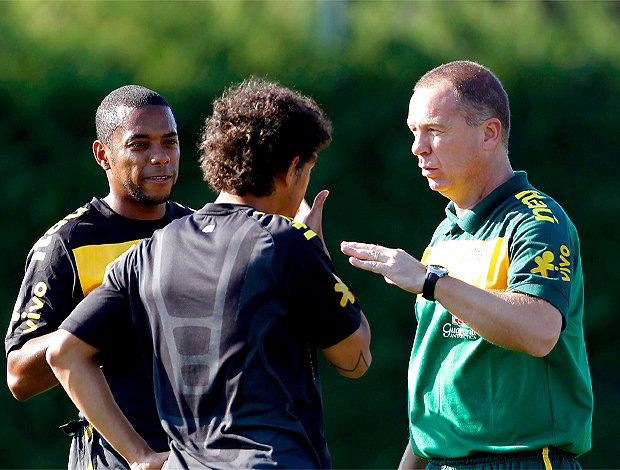 Mano Menzes e Carlos Eduardo, seleção. Brasil