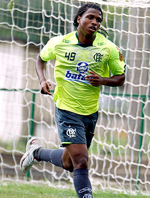 Diego Maurício no treino do Flamengo