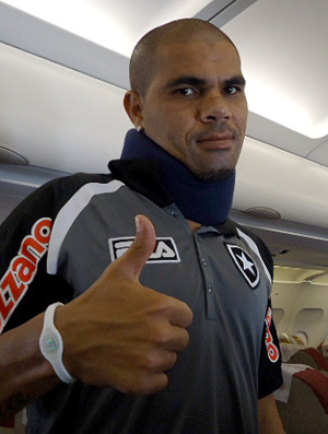Botafogo chega ao Sul com Alessandro como dúvida contra o Grêmio