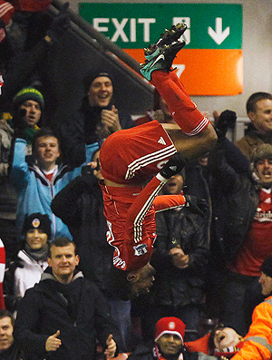 Ryan Babel Liverpool x Aston Villa