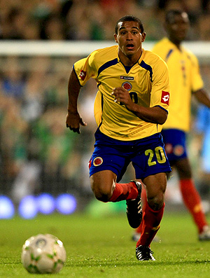 Macnelly Torres meia colombia