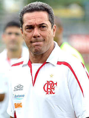 Vanderlei Luxemburgo no treino do Flamengo na Gávea