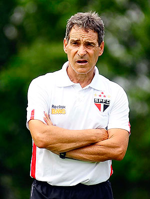 Paulo Cesar Carpegiani no treino do São Paulo (Foto: Marcos Ribolli / GLOBOESPORTE.COM)