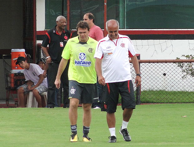 Petkovic treino Flamengo (Foto: Globoesporte.com)