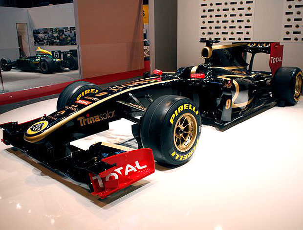 lançamento da carro da Lotus Renault 