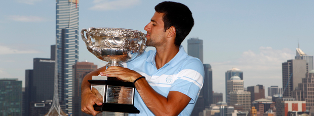 Djokovic troféu Australian Open Melbourne