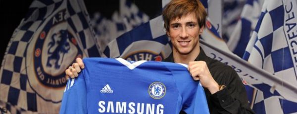 Fernando Torres é apresentado pelo Chelsea