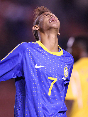 Neymar Brasil x Colômbia (Foto: Mowa)