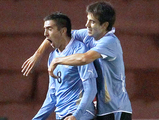 Matias Vecino Federico Rodriguez gol Uruguai (Foto: Reuters)