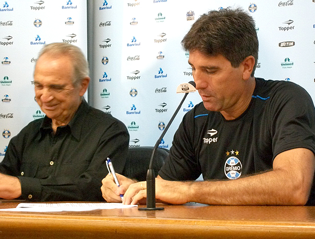 Renato Gaúcho Antônio Carlos Verardi Grêmio (Foto: Eduardo Cecconi / Globoesporte.com)