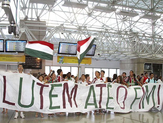 Faixa embarque Fluminense (Foto: Photocamera)