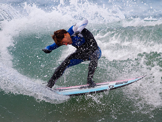 Surfe prancha tecnológica Aritz Aranburu (Foto: divulgação)