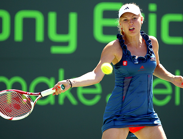 Caroline Wozniacki tênis 2r Miami (Foto: Getty Images)