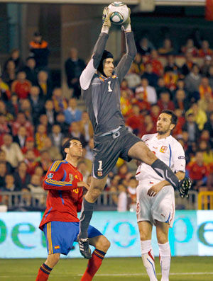 Cech ESPANHA x REPÚBLICA TCHECA (Foto: Reuters)