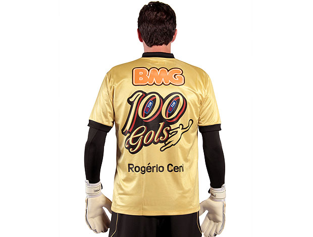 housing Goodwill eel São Paulo lança camisas comemorativas pelo 100º gol de Ceni |  globoesporte.com