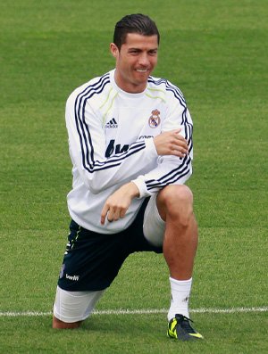 Cristiano Ronaldo treino Real Madrid (Foto: Reuters)