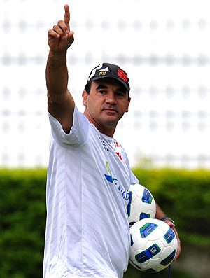 Ricardo Gomes no treino do Vasco (Foto: Marcelo Sadio / Site Oficial do Vasco da Gama)