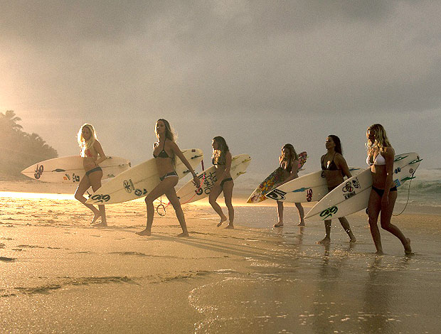 Musas do surfe no Havaí (Foto: Divulgação)