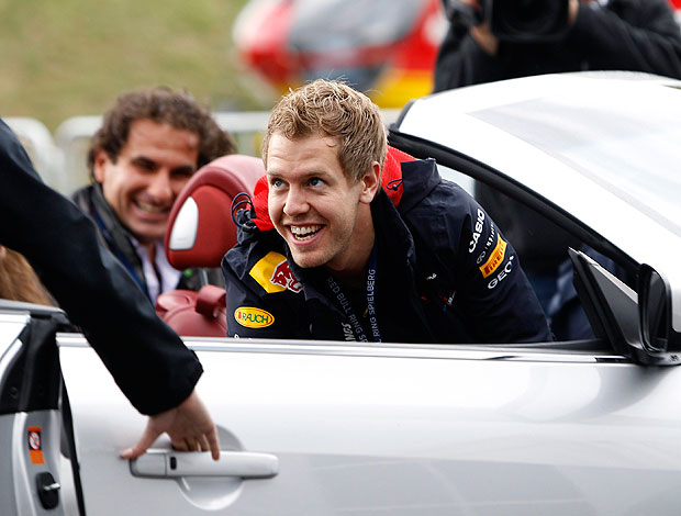 Vettel na inauguração do red Bull ring na Áustria (Foto: Reuters)