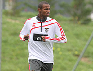 airton benfica treino (Foto: Divulgação Site Oficial do Benfica)