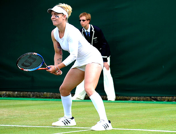 Bethanie Mattek-Sands tênis Wimbledon 1r (Foto: Reuters)