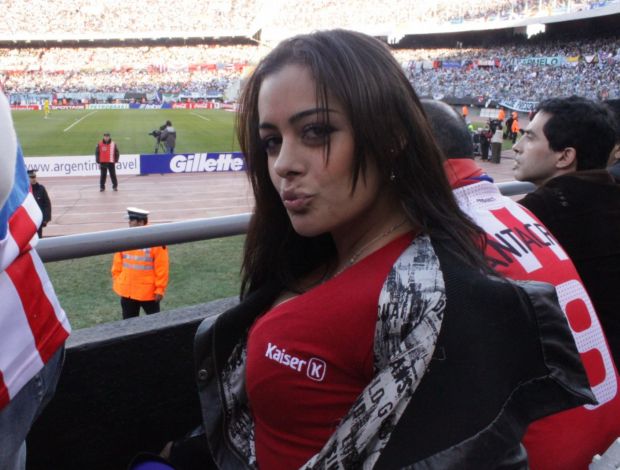 Larissa Riquelme durante a final da Copa América (Foto: João Paulo Garschagen/GLOBOESPORTE.COM)