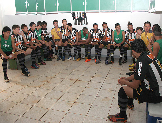 Santos Meninos da Vila geração moicanos (Foto: Globoesporte.com)