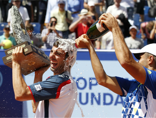 Marcel Granollers tênis Gstaad final troféu (Foto: AP)