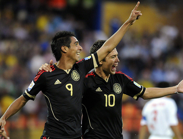 Taufic Guarch e Erick Torres gol México sub-20 (Foto: EFE)