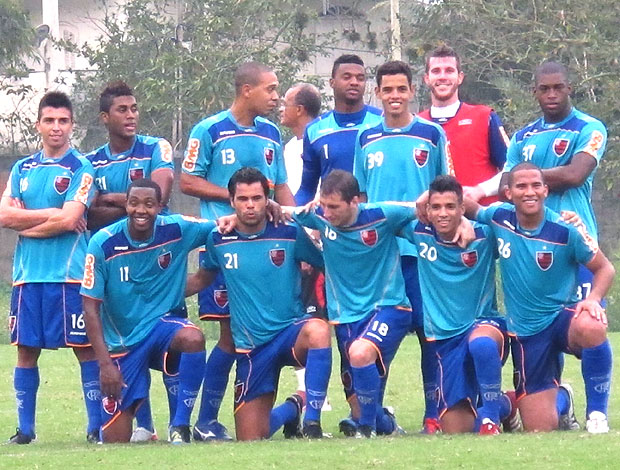 jogadores no treino do Flamengo (Foto: Janir Junior / Globoesporte.com)