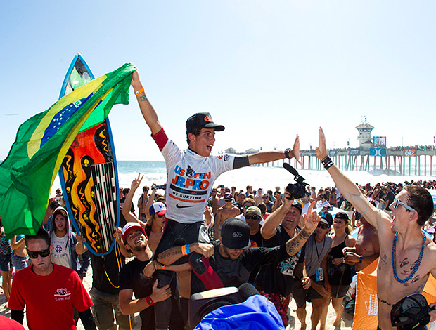 surfe filipe toledo campeão em Huntington Beach, Califórnia (Foto: Divulgação)