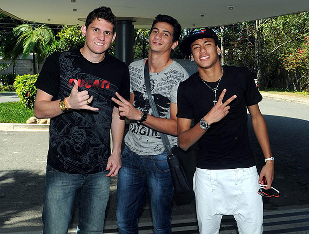 Neymar, Ganso e Rafael no Projac (Foto: André Durão / GLOBOESPORTE.COM)